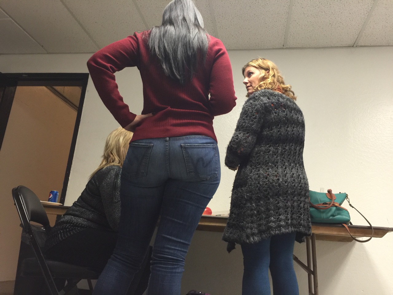 Midwestcreepin Creepshots Love A Nice Office Cake Thanks For Creeping And Submitting Creepshot
