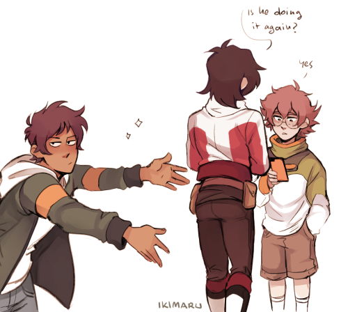 Lance has no chill.png(finished that one set based on how yall react when you see a hip or something anywhere lmaoo)