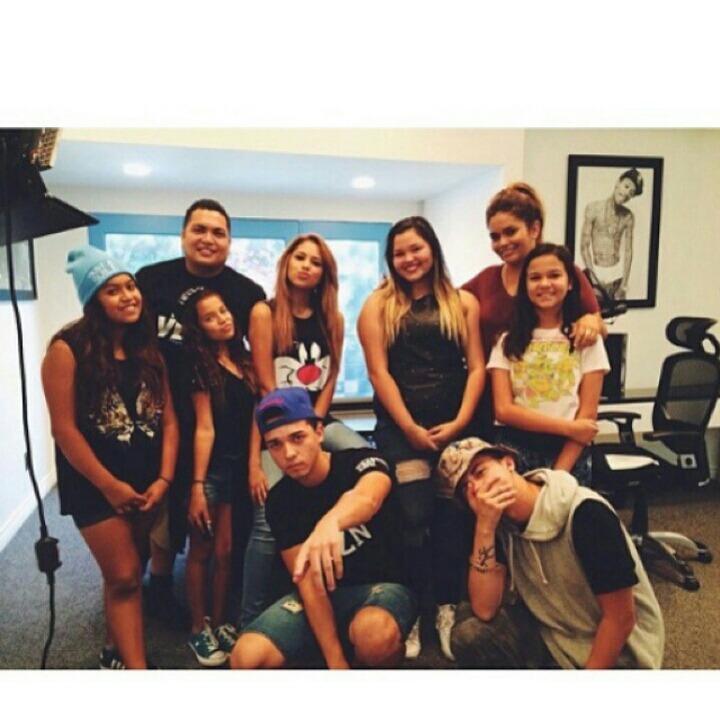 mizzjasminevillegasnewz:  Jasmine v on dashradio yesterday