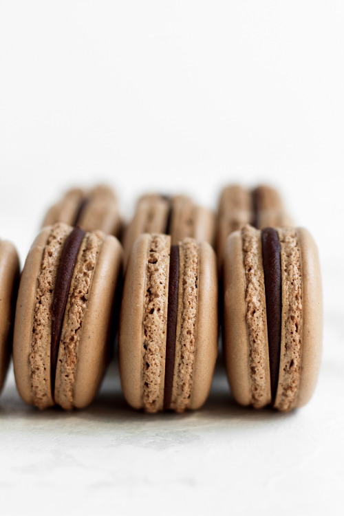 nougatella:Chocolate Macarons | The Sweet Occasion