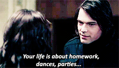 katy-kitten-lux:  alyybelikov: Hey, we should probably talk about what happened earlier.