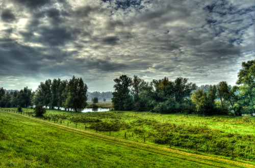 De Blauwe Kamer - Nederrijn, Rhenen, Netherlands.Tonemapped using three  handheld shots with a Fuji 