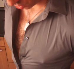 The nipple poking through the shirt looks so hot!