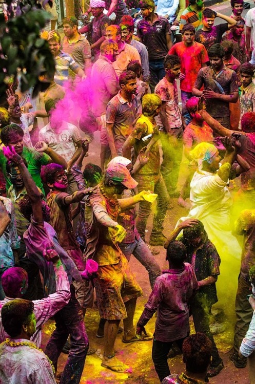 indiaincredible: Happy Holi 