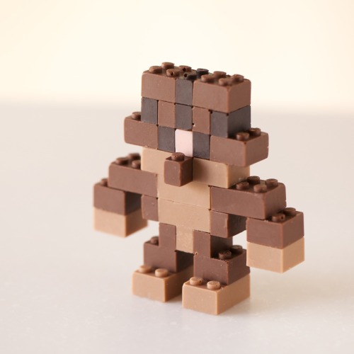 Edible And Functional Chocolate LEGO Bricks By Akihiro Mizuuchi