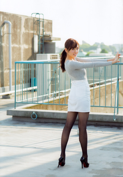 46pic: Mai Shinuchi - UTB