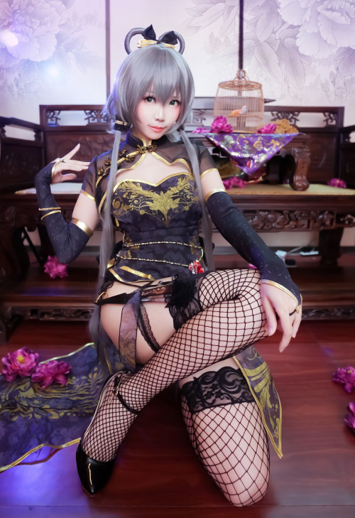 scandalousgaijin:  Luo Tianyi - Ely