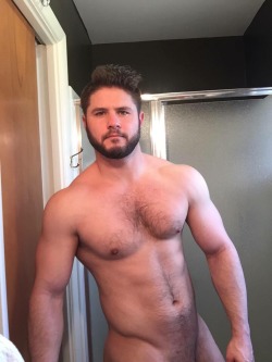 the-most-hairy-beasts:  The best men @ http://the-most-hairy-beasts.tumblr.com