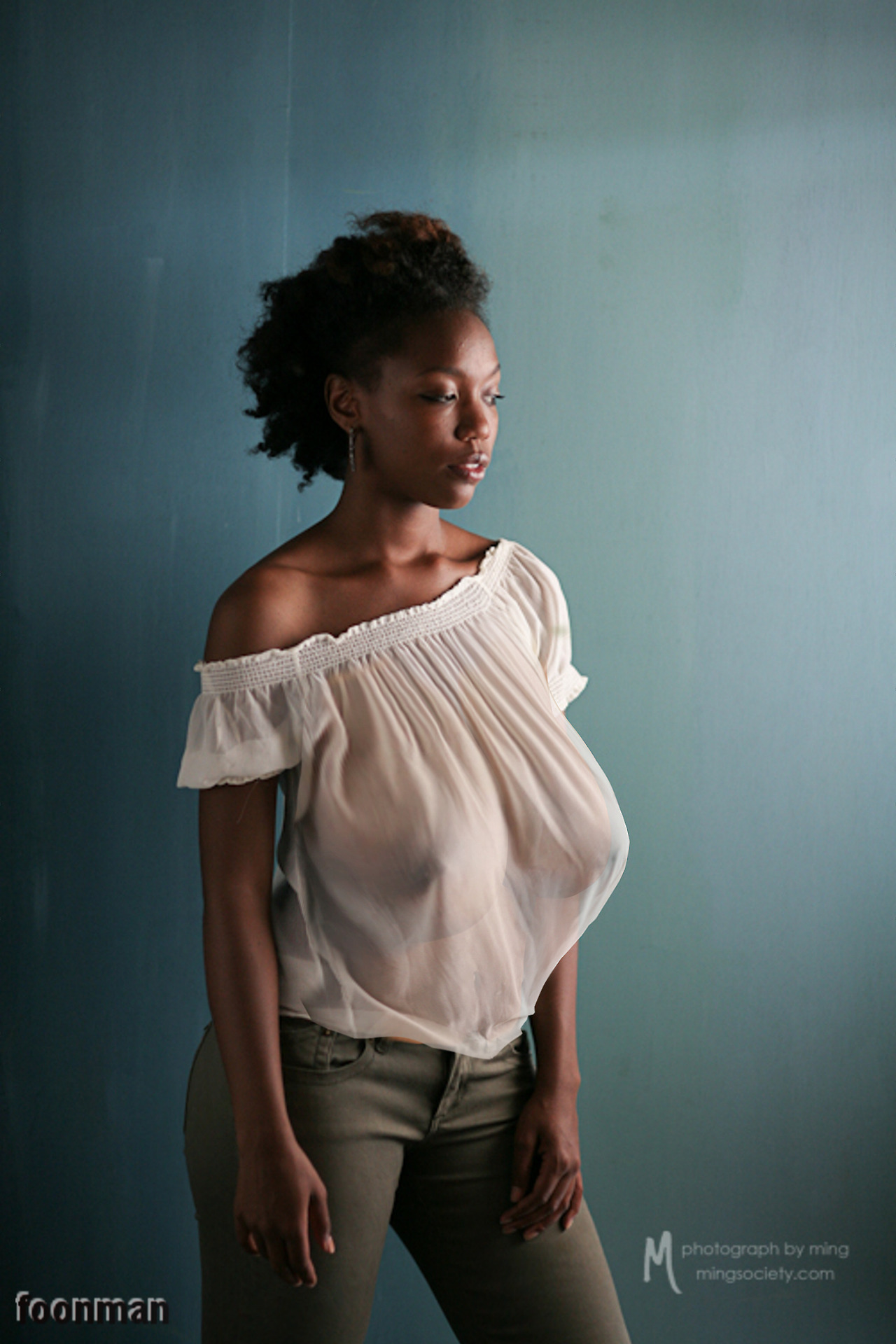 blackandchillx:  Best Black Girls @blackandchillx