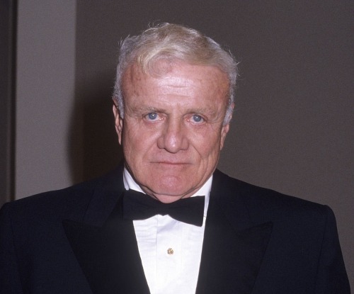 Brian Keith (1921–1997)Physique: Average BuildHeight: 6&rsquo; 0½&quot; (1.84 m)Brian Keith was an A