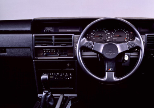carinteriors:  1987 Nissan Skyline GTS-R