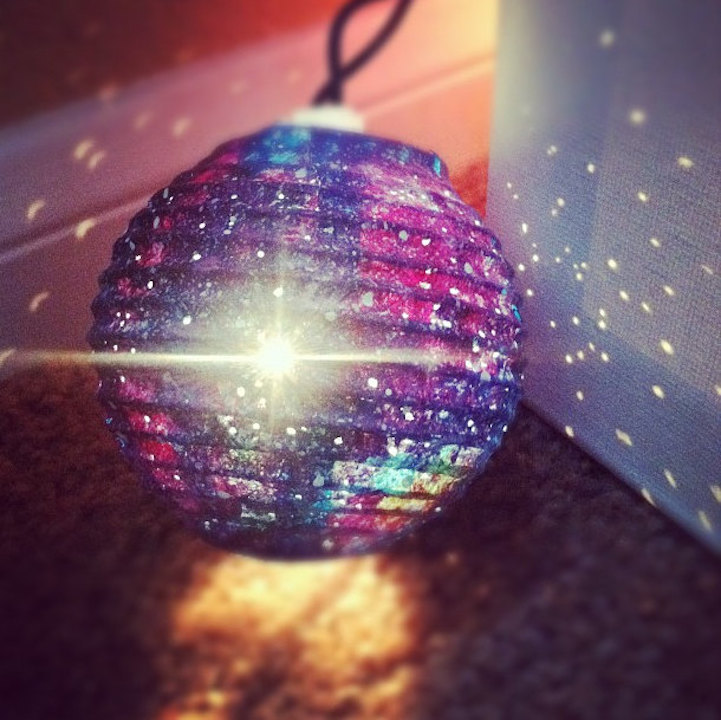 mayahan:  Galaxy Paper Lanterns 