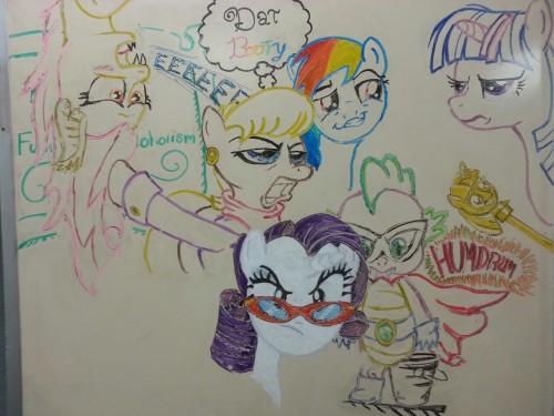 Rarity is the most fabulous of ponies. Chalk markers are kind of like cheating but eh… Rarity did not look good as an outline.