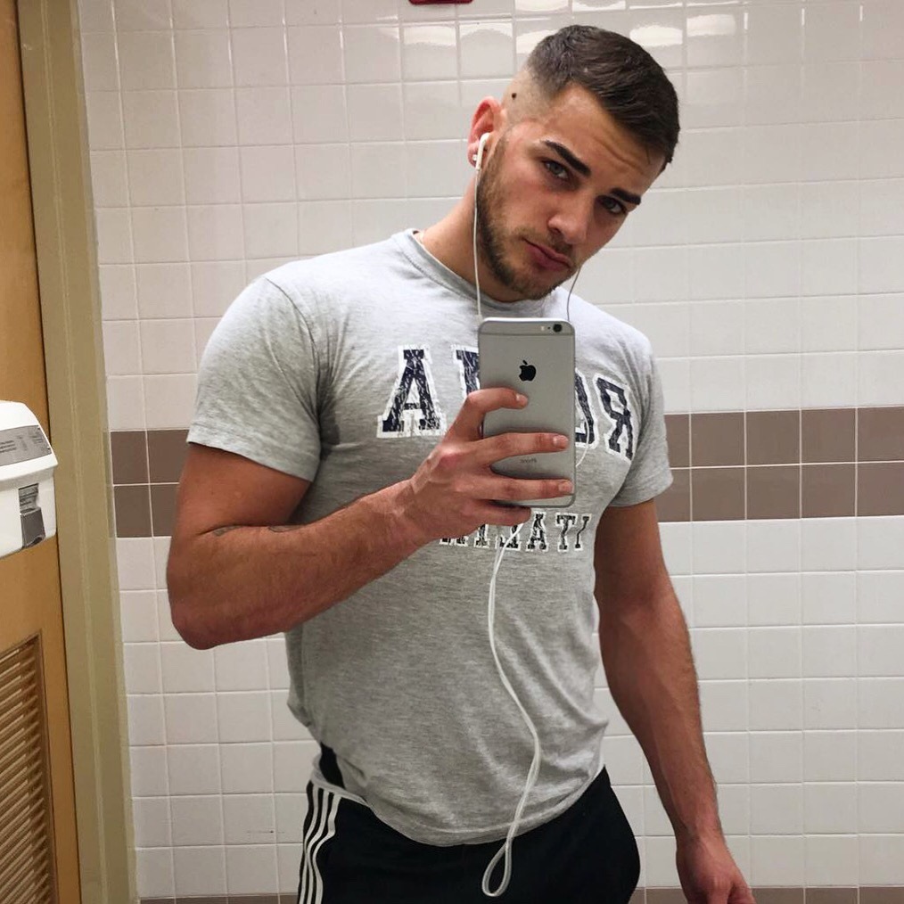antms00:  Instagram.com/antms00