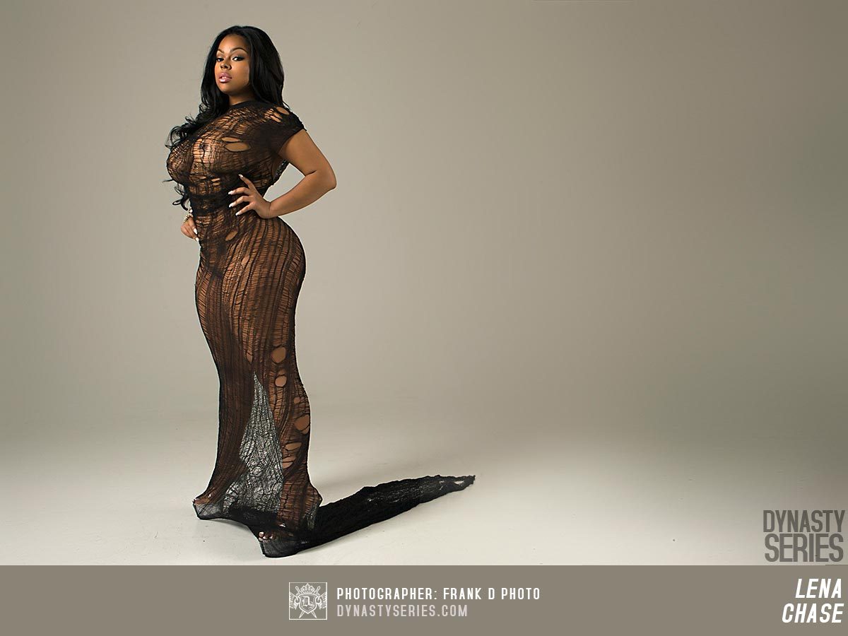 pussypiffandpalmtrees:  1sograteful:  Lena Chase aka Thick’ems  Dope 