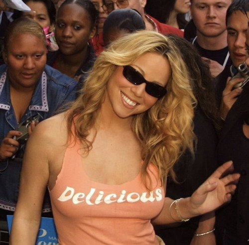 XXX ninetyz:Mariah Carey in graphic tee’s photo