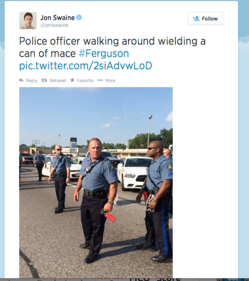 mjolnirismypenis:  imnothavinit:  Notice something in common in these photos? It’s not what you think I gave it away in the third pic That’s right! None of these cops are wearing badges or name tags! I wonder why… seems like it’d be important