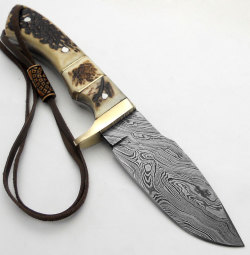 whiskey-wolf:  8.50” Custom Manufactured Beautiful Damascus Steel Hunting Knife (743-6)http://www.etsy.com/listing/172953464/850-custom-manufactured-beautiful?ref=shop_home_active_3