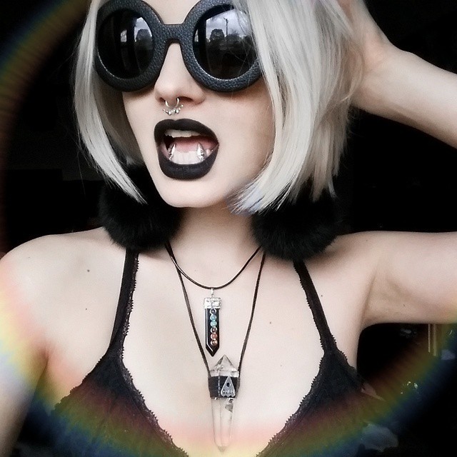 vomitus-creeper:  SUMMER GOTH VIBES 👽🌌🌞 @valleyeyewear making summer that