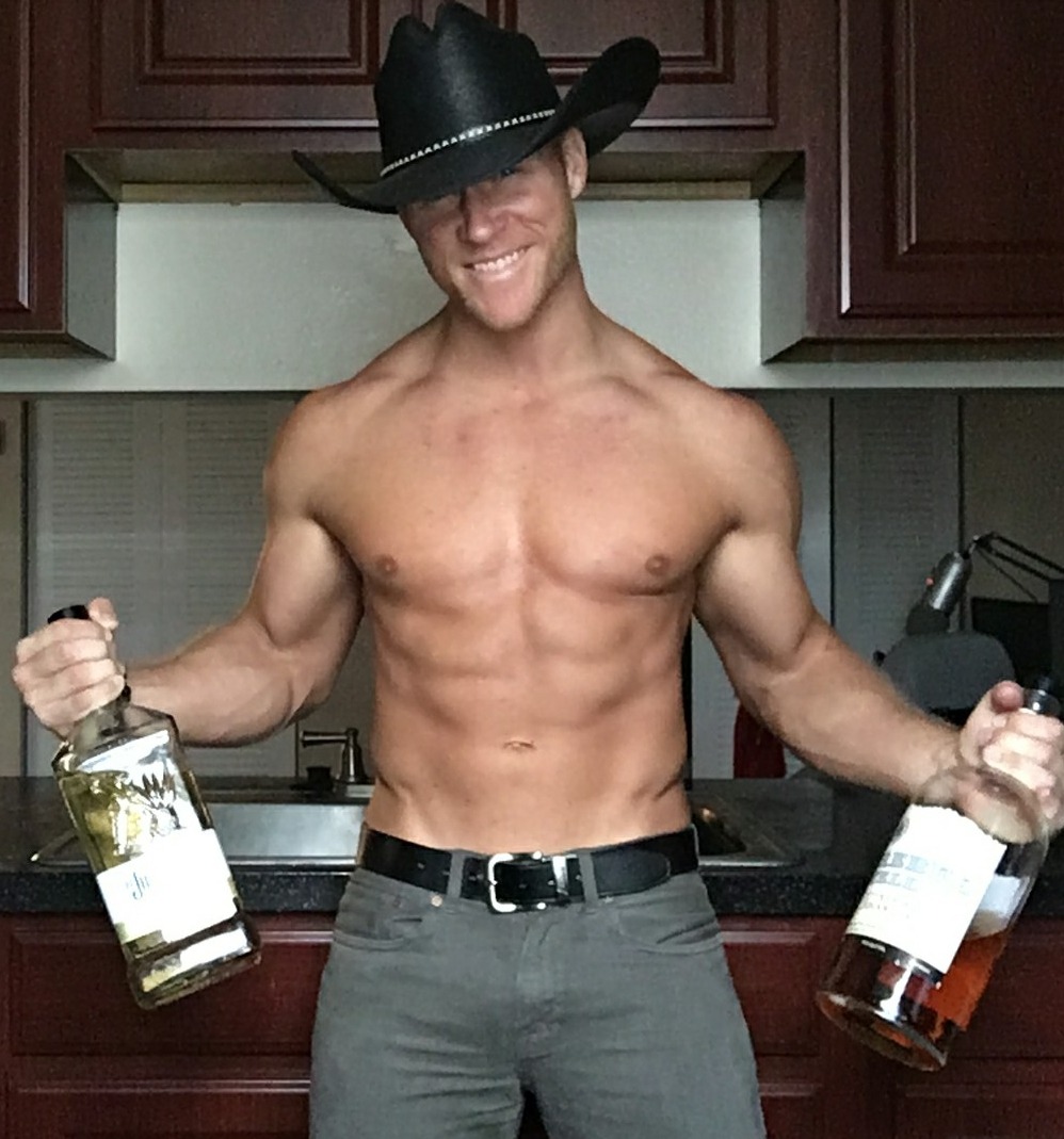 chettbro:“Mr. Cowboy Muscle”