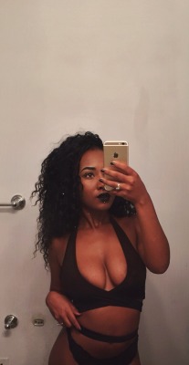 vibewithaecha:  When you take ‘all black