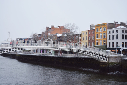 glorianas: dublin, ireland, february 28th, 2018