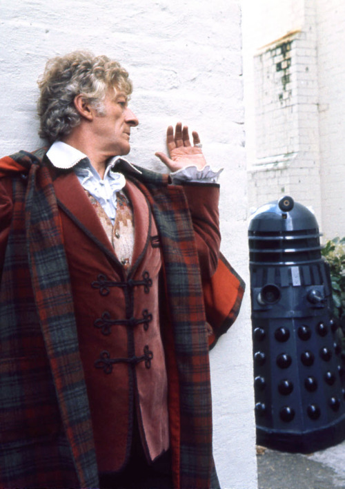 jellybabiesandfishcustard: I’m very near the end of the Pertwee era. Just three serials to go 