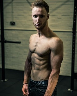   Ben Perks | @Ben_Perksvegan Personal Trainer//Banana Lovers[This And More Here]