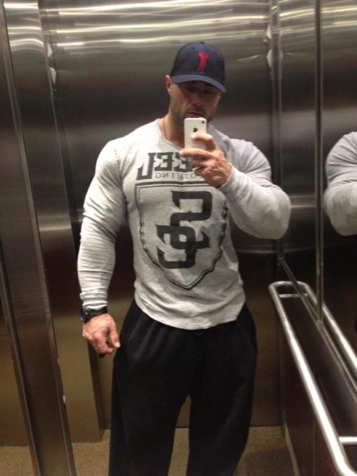 drwannabe:  Frank McGrath  [view all posts of Frank] 