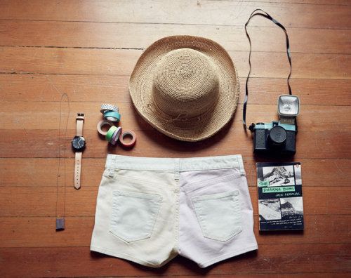 gap:  Styld.by Summer ‘14 Singer-songwriter Priscilla Ahn takes in an Elysian Park summer afternoon in Gap’s colorblock shorts, her favorite straw hat, and a denim chambray shirt. See her full look on Styld.by.