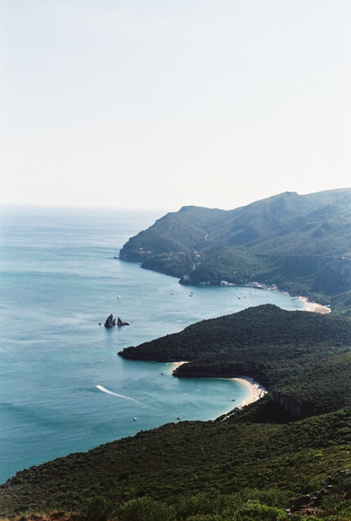 sitoutside:      by  Matilde Viegas  