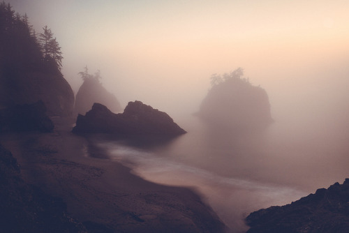 Secret Beach by Johannes Huwe on Flickr.