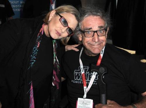 pepaldi:RIP Peter Mayhew. May 19th, 1944 - 30 April, 2019.Thank You.