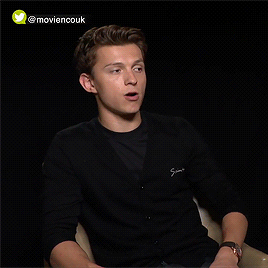 peteparkrrs:Tom Holland + hand movements