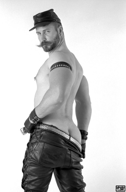 jim-wigler:  Here is the amazing Stephan Mistler leather shoot I promised. I believe these pictures 