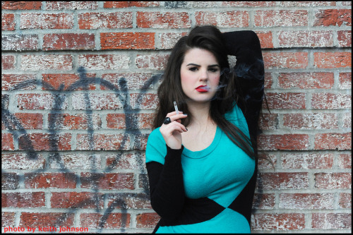 Tribute to Sexy Smoking Girls