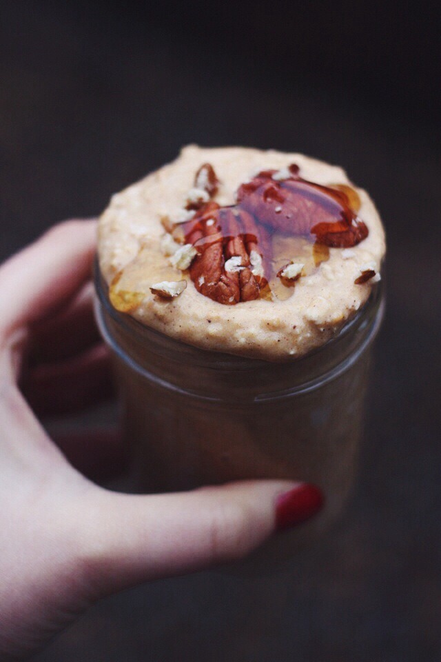 emergingsoul:  avocadomousse:  Pumpkin Pie Overnight Oats &frac12; cup oats&frac12;