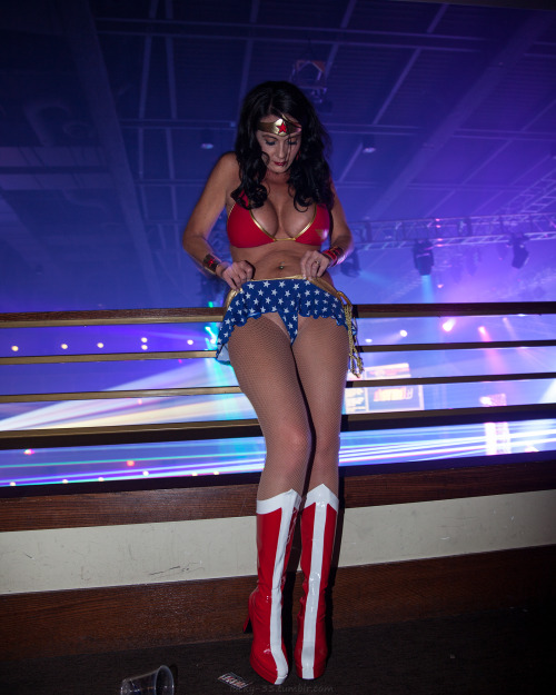 lucky-33:  I can’t wait for this year’s Fetish & Fantasy Ball. It’s a sexy blast!!! Moment will be looking like this again, of course.  I love her version of Wonder Woman! 