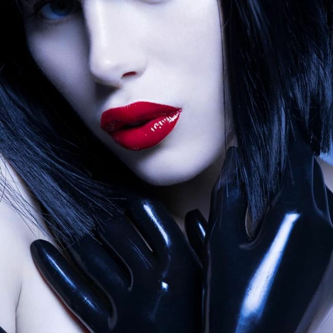 Boobs And Latex