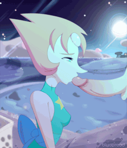 colorpunish:  Pearl from SU havin a little taste.My first official animation ever :p