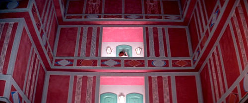 Suspiria (1977)