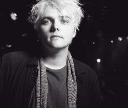 dailygerardway: ♥