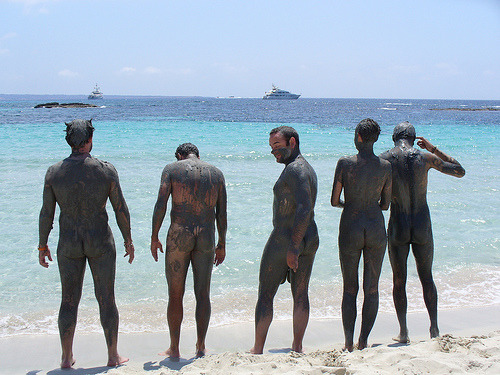 European Natural Soaking Society:  Popular in Spain are especially the mud (and clay) baths on the B