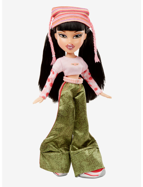 oceanicpride:Stock photos of the Bratz 20 Yearz Special Edition Original Dolls