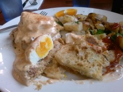 breakfastbreakfast:  crab cake egg’s benedict