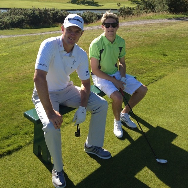 direct-news:  justinprose99: Chilling with @niallhoran after he made birdie at the