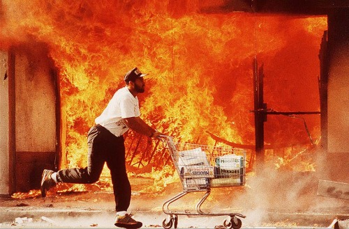 dopekaie:  bigyerchy:  melanin-king:  madfuture:   LA Riots, 1992. - Kirk McCoy.   Everybody just take a second to see what’s in the cart.  Baby daddy of the year went to him   Wow!!! Love him