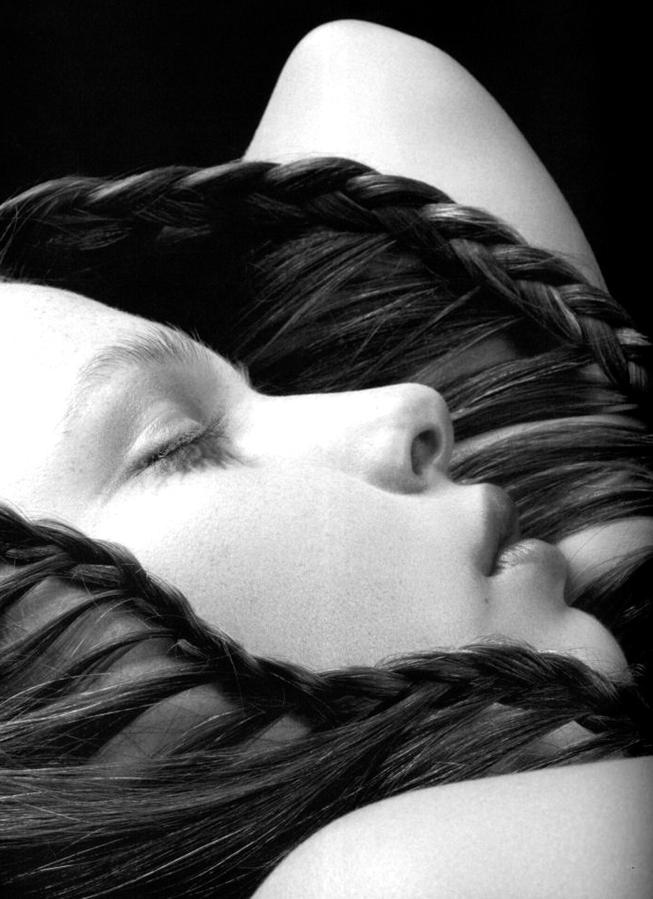 d-i-a-b-o-l-i-q-u-e-s:  DIA | TWI | FB 
