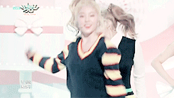 huailang: get to know me meme: female biases↳ Irene [2/10]