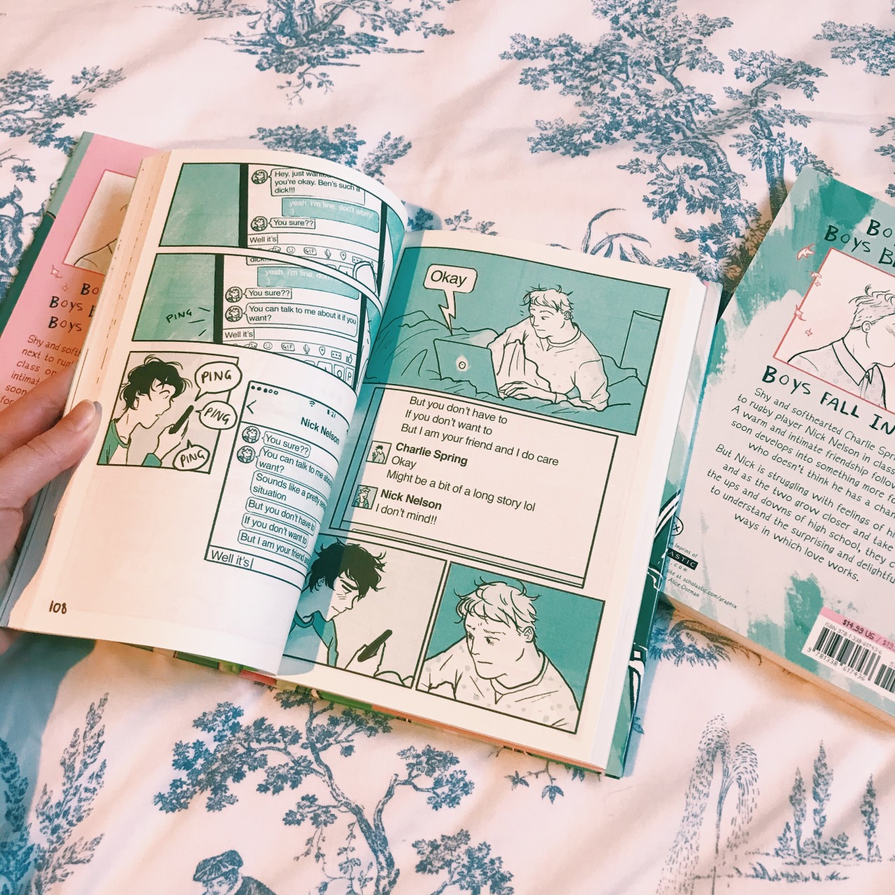 HEARTSTOPPER — HEARTSTOPPER VOLUME ONE is out today in the US and...